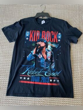 Kid Rock Rebel Soul 2013 Tour Concert TShirt Graphic Black Medium EUC